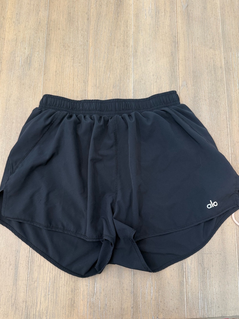 ALO Yoga Black Athletic Women's Running Shorts